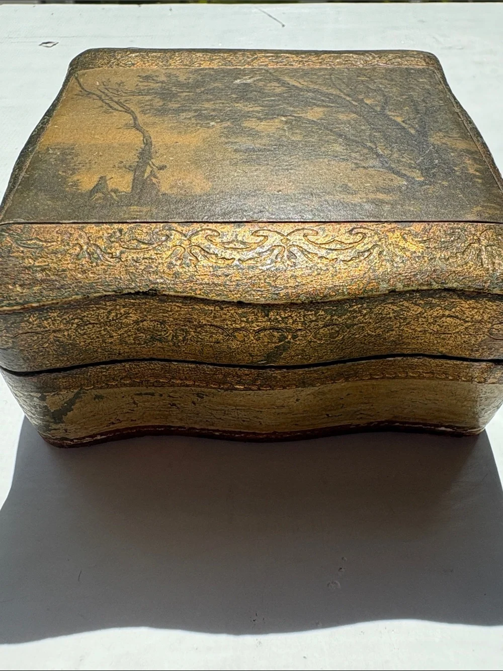Antique Wood Trinket or Snuff Box